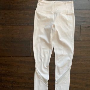 Athleta leggings in white